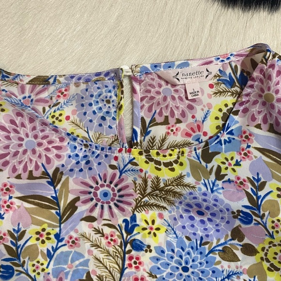 Nanette Lepore Women's Floral Multicolor Blue Flutter Sleeve Blouse - Picture 6 of 8